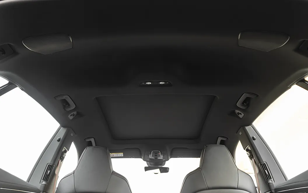Audi RS Q8 Performance Cabin Roof
