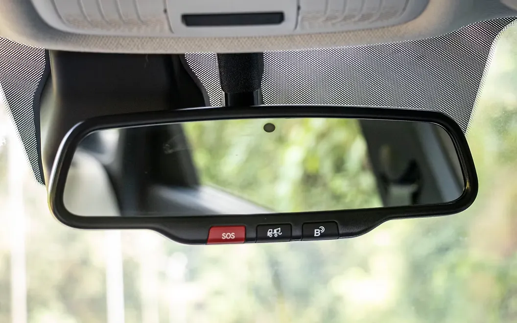 Hyundai Venue Rear View Mirror