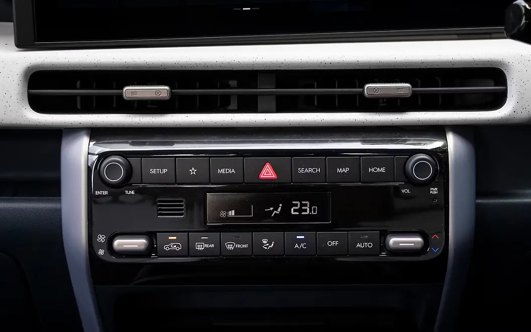 Hyundai Venue AC Controls