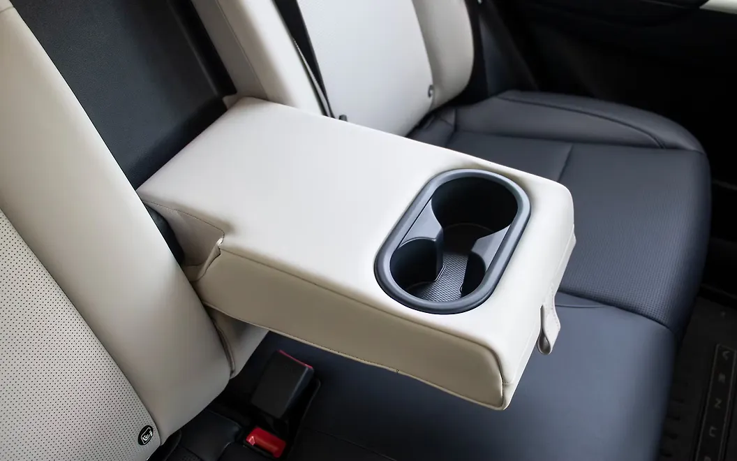 Hyundai Venue Arm Rest in Rear Passenger Seats