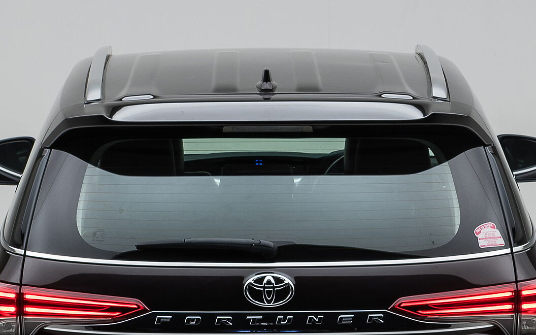 Toyota Fortuner [2016-2021] Rear Windscreen