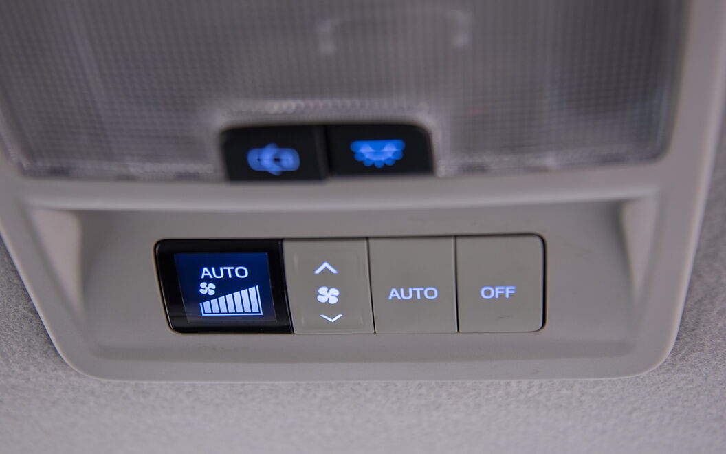 Toyota Fortuner [2016-2021] Third Row AC Controls