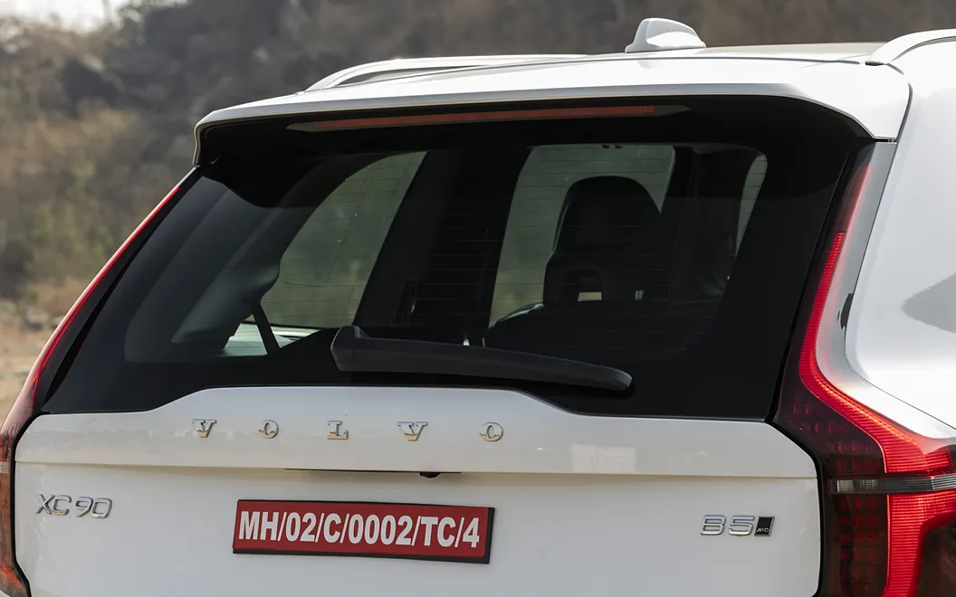 Volvo XC90 Rear Windscreen