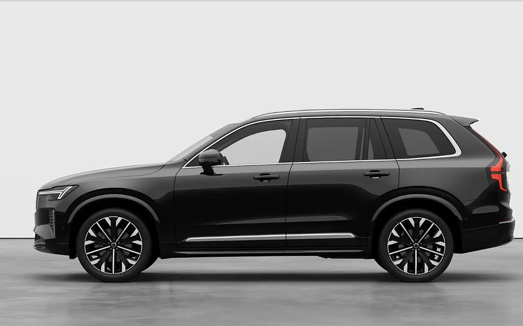 Volvo XC90 Left View