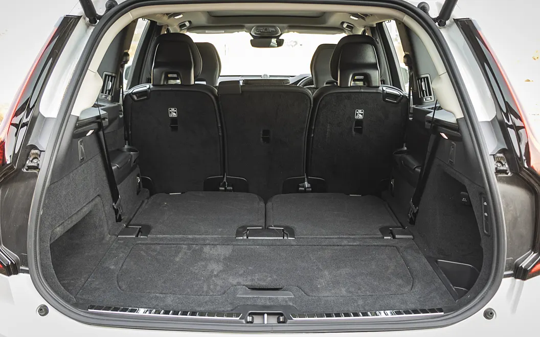 Volvo XC90 Bootspace with Folded Seats