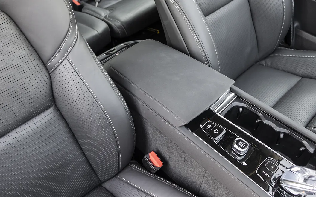 Volvo XC90 Front Arm Rest