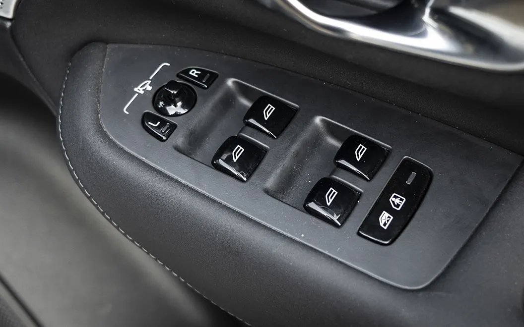 Volvo XC90 Driver Window Controls