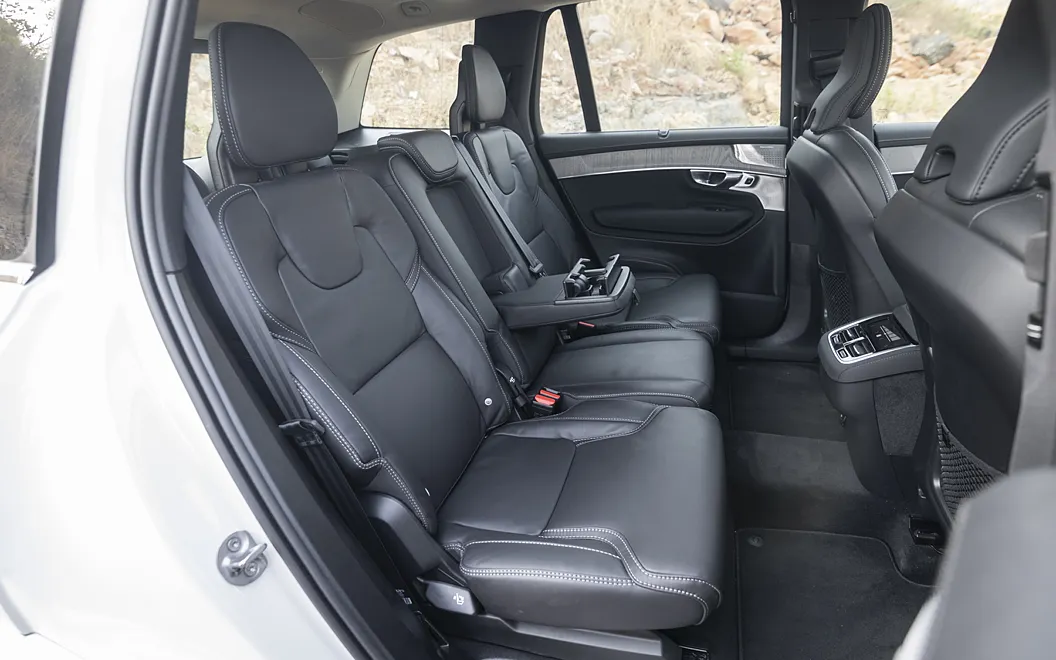 Volvo XC90 Arm Rest in Last Row Seats