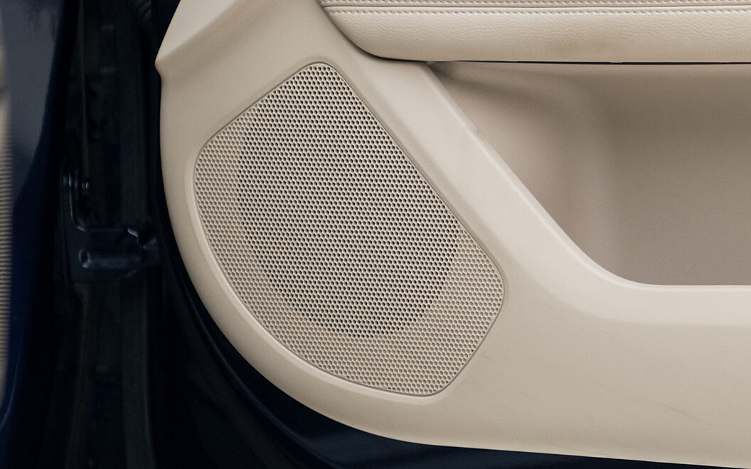Jaguar XF Front Speakers