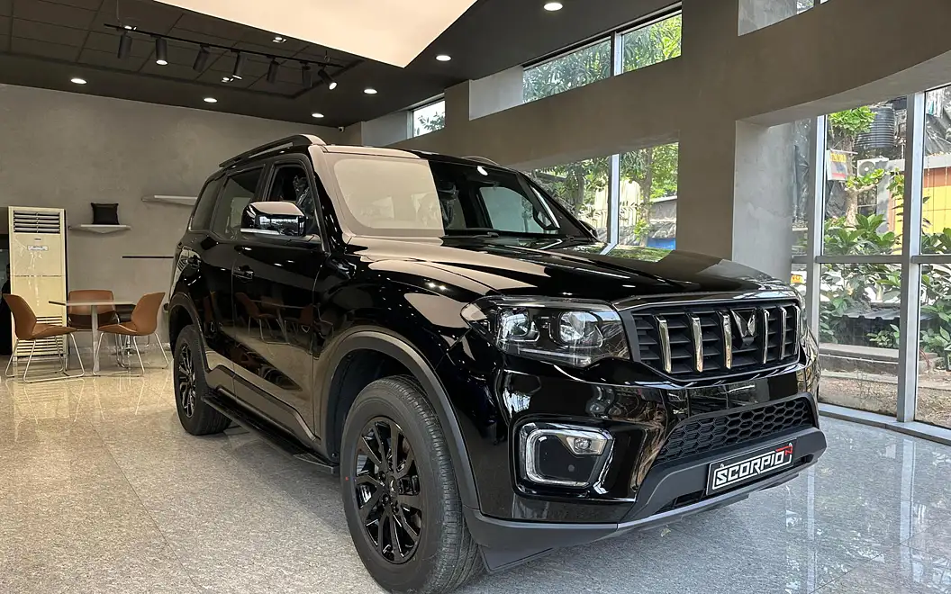 Mahindra Scorpio N Front Right View