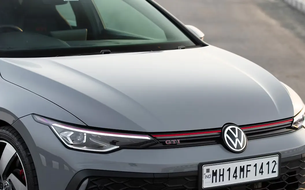 Volkswagen Golf GTI Bonnet