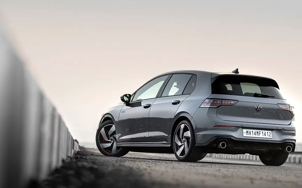 Volkswagen Golf GTI Rear Left View