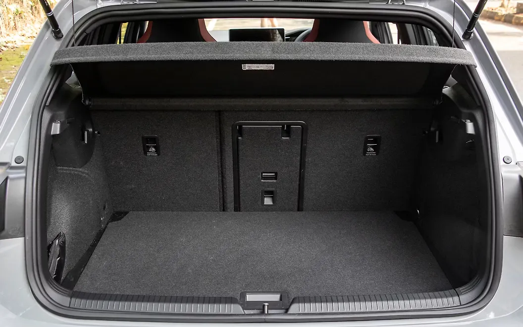 Volkswagen Golf GTI Bootspace