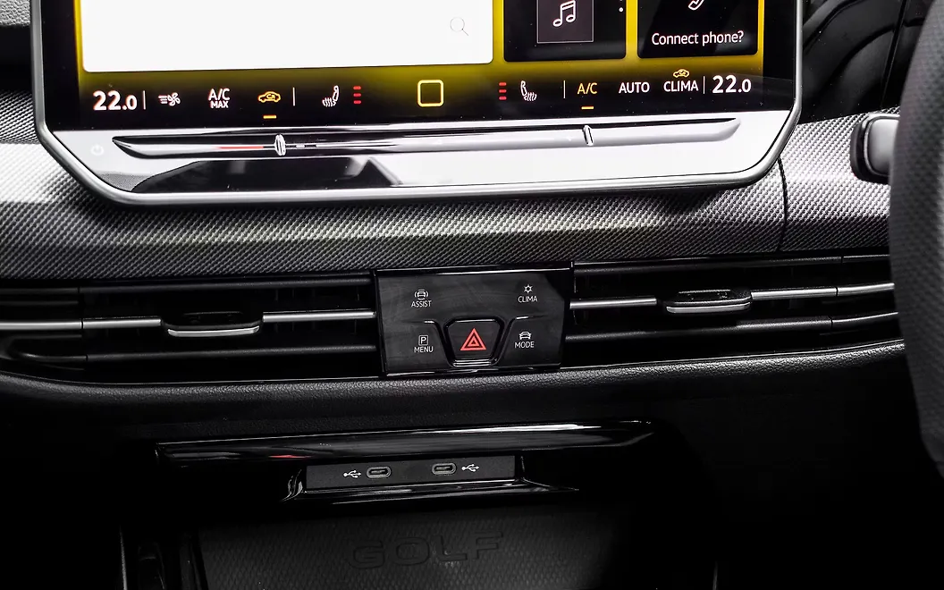 Volkswagen Golf GTI Front AC Vents