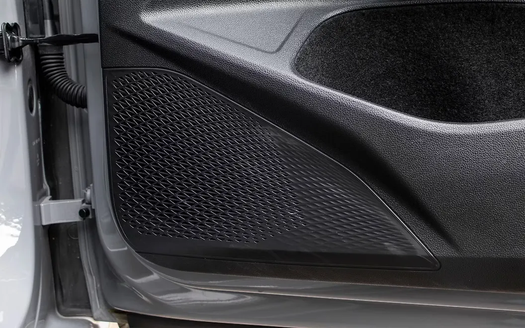 Volkswagen Golf GTI Front Speakers