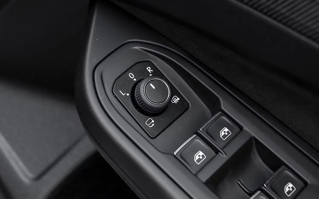 Volkswagen Golf GTI ORVM Controls