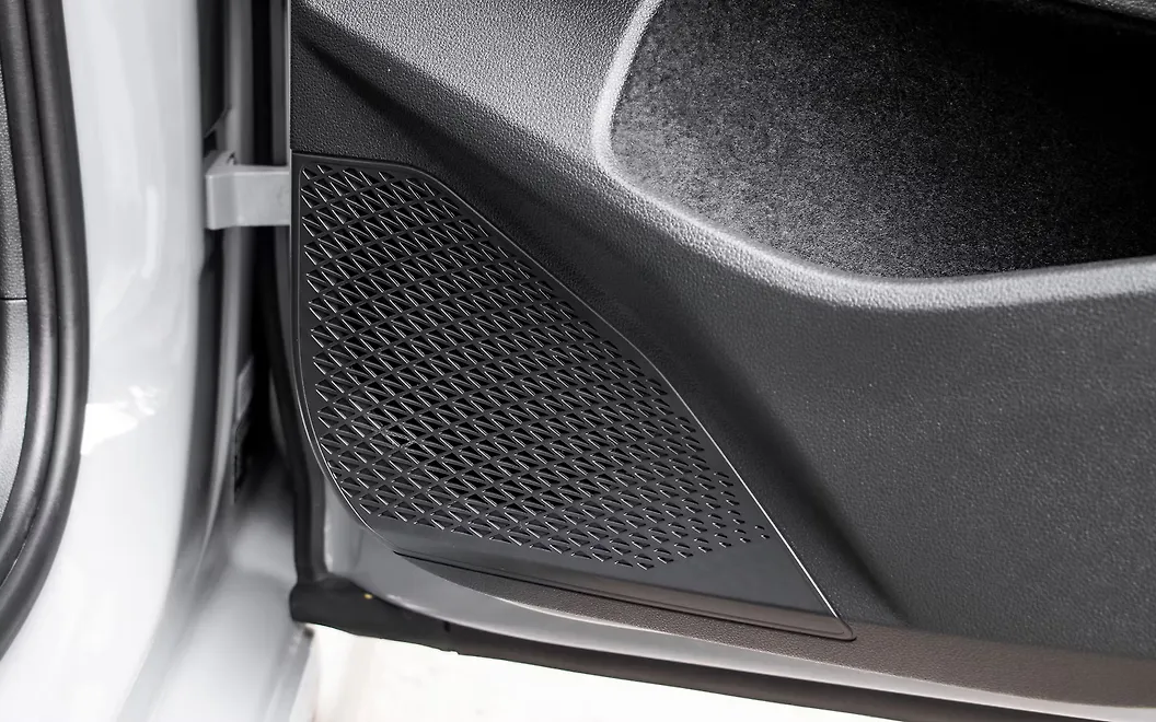 Volkswagen Golf GTI Rear Speakers