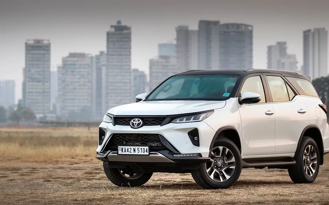 Toyota Fortuner Legender Front Left View