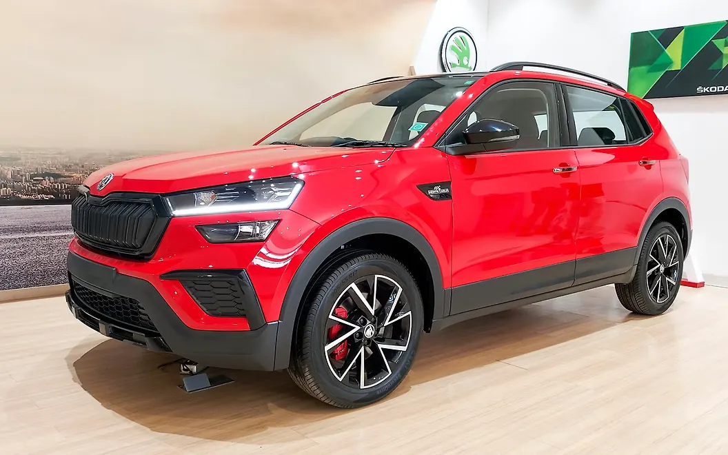 Skoda Kushaq Front Left View