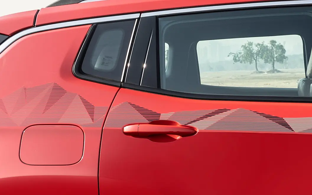 Jeep Compass Side Rear View