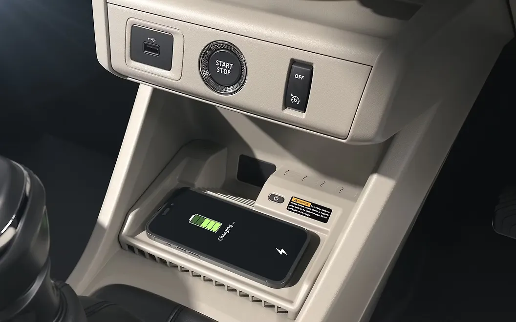 Renault Triber USB / Charging Port