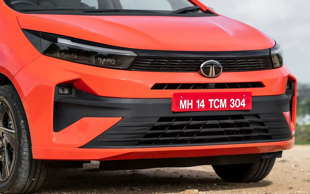 Tata Altroz Front Grille