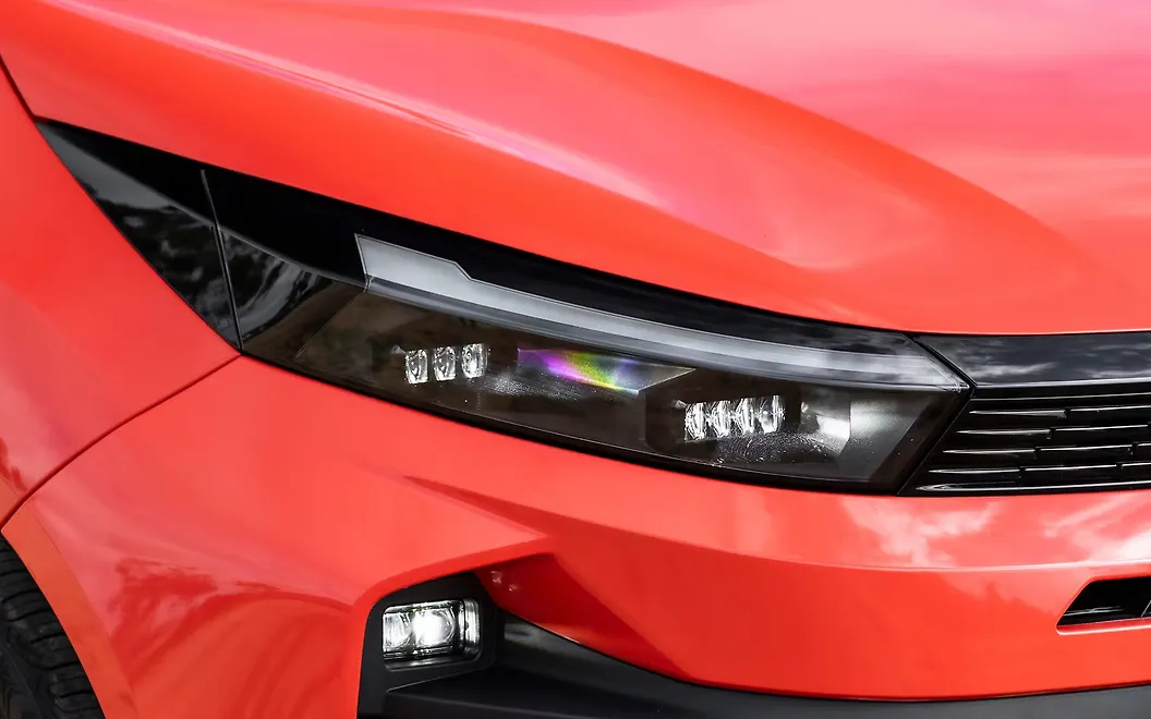 Tata Altroz Head Light