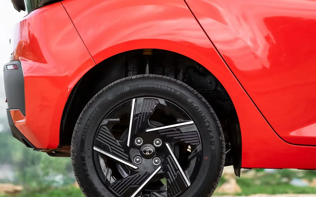 Tata Altroz Rear Wheel