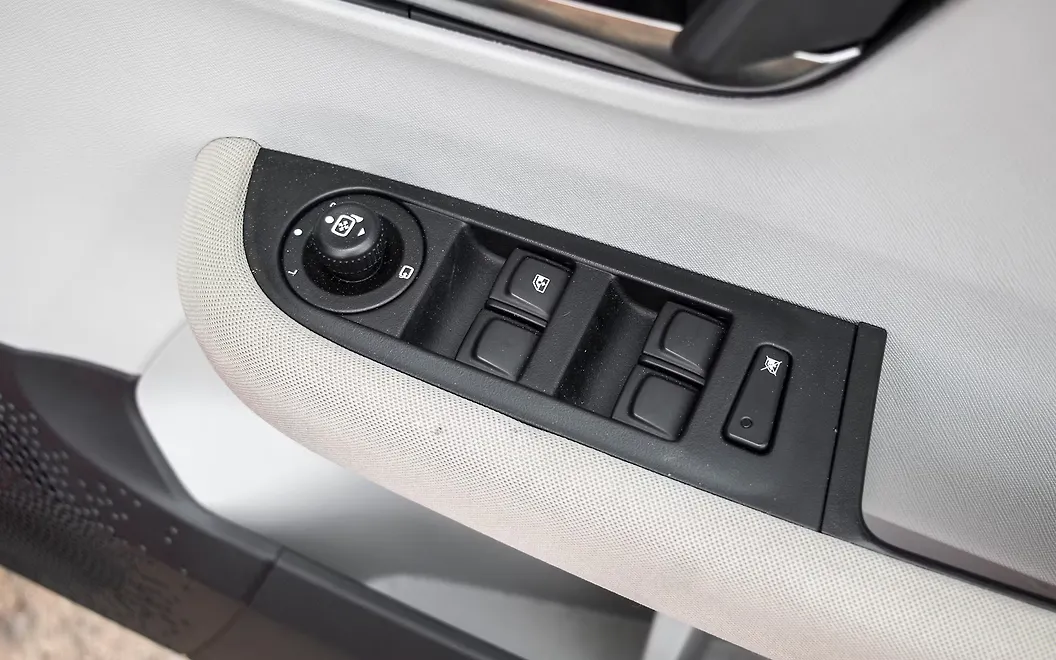 Tata Altroz Driver Window Controls