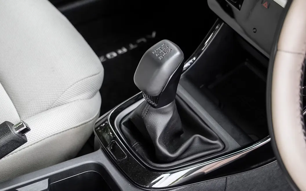 Tata Altroz Gear Shifter