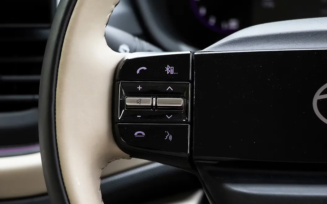 Tata Altroz Steering Mounted Controls - Left