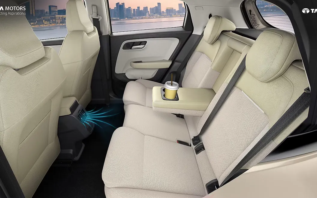 Tata Altroz Arm Rest in Rear Passenger Seats