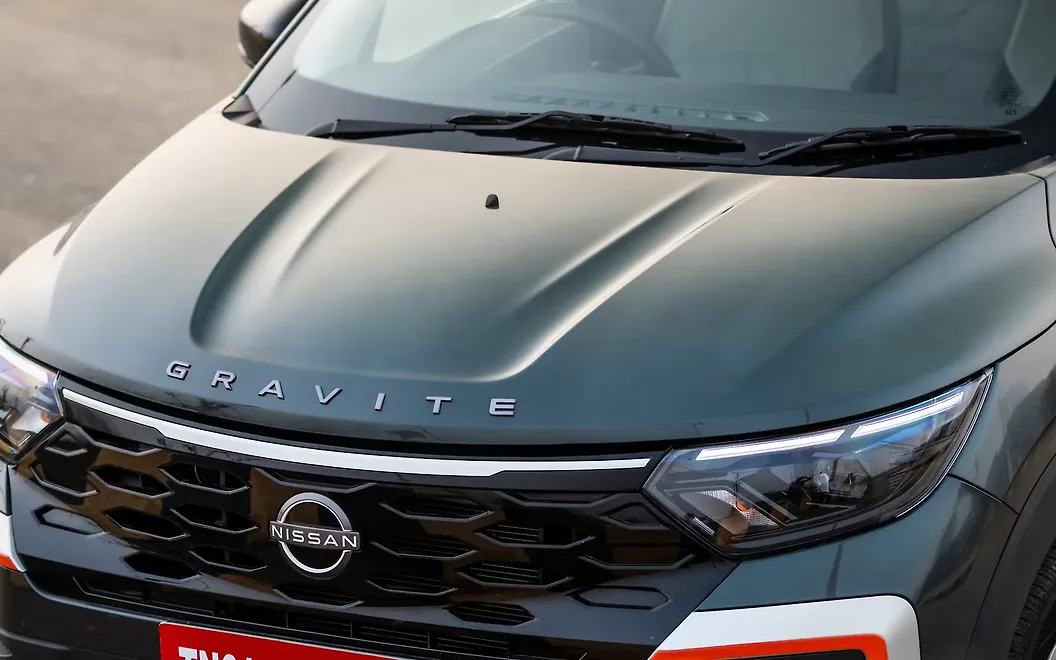 Nissan Gravite Bonnet