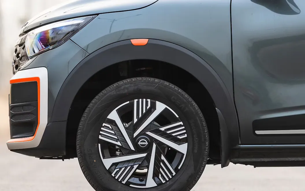 Nissan Gravite Front Wheel
