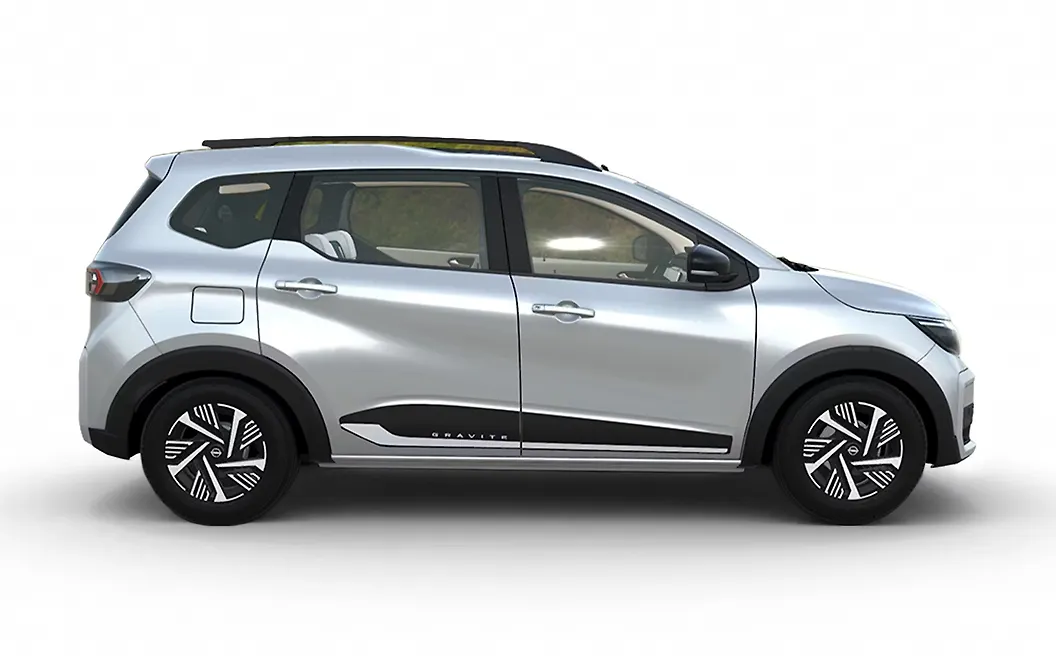 Nissan Gravite Right View
