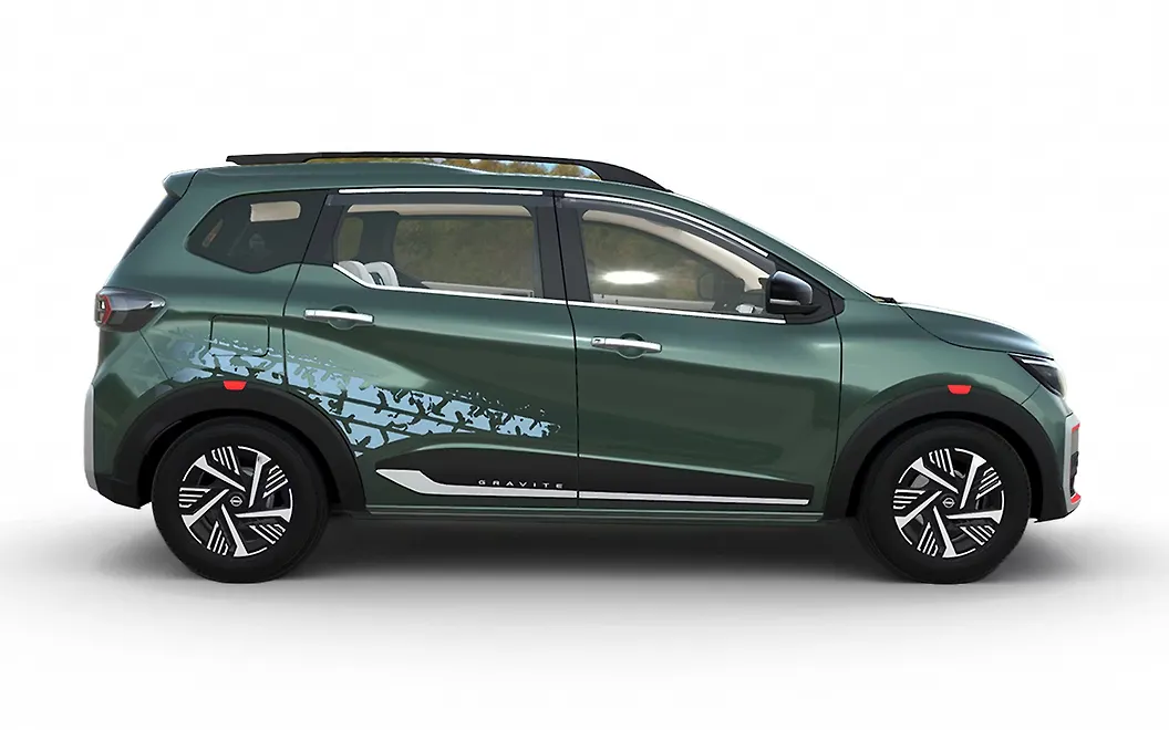 Nissan Gravite Right View