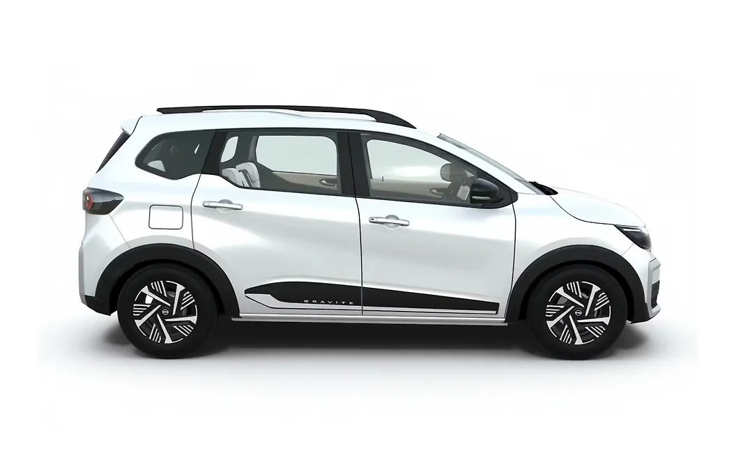 Nissan Gravite Right View