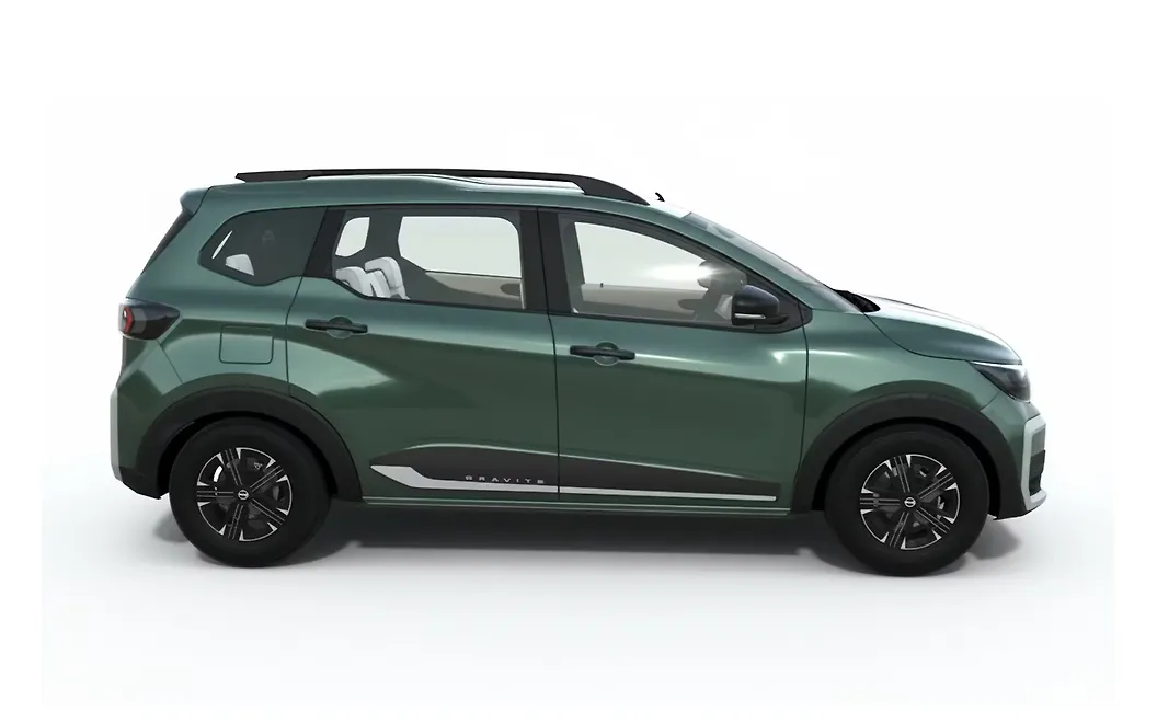 Nissan Gravite Right View