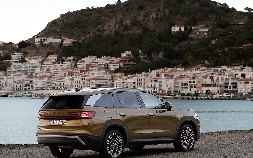 Skoda Kodiaq Right Rear View