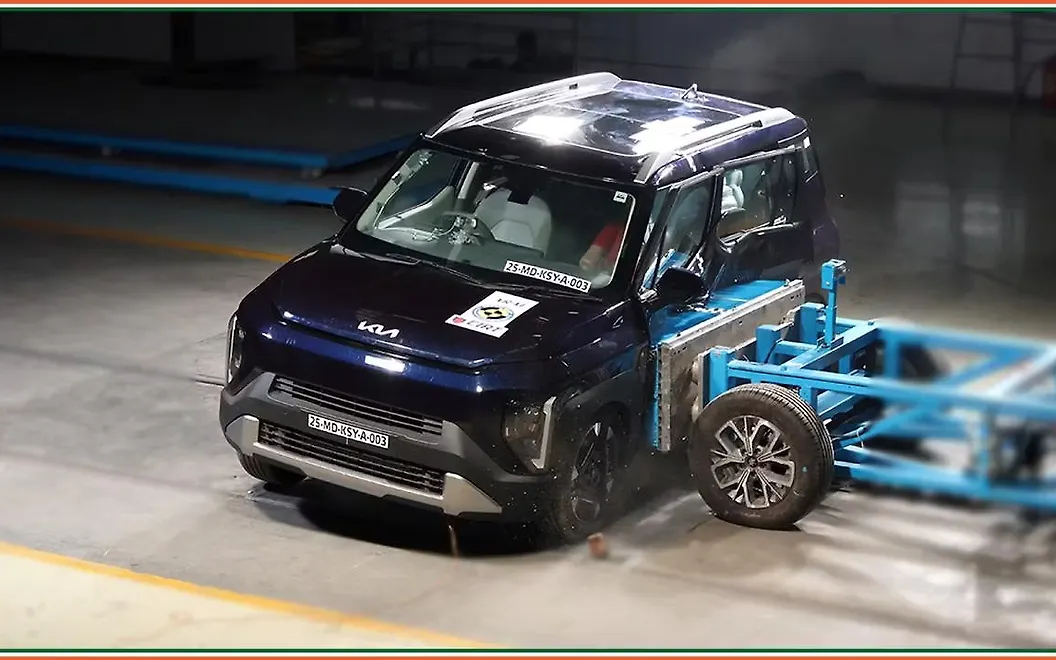 Kia Syros Front Left View