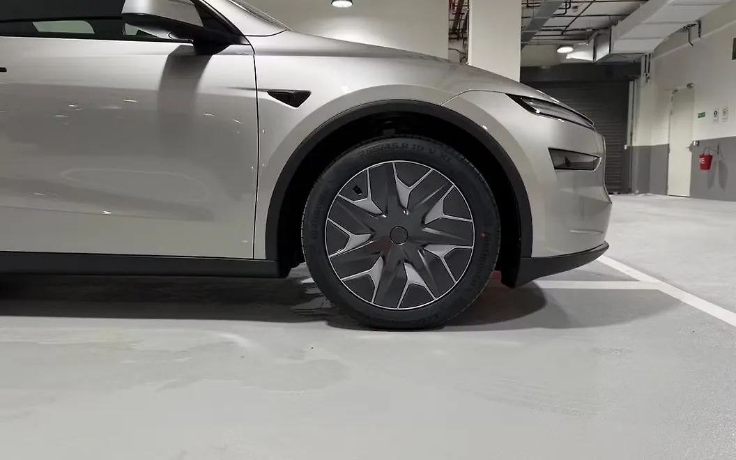 Tesla Model Y Tyre