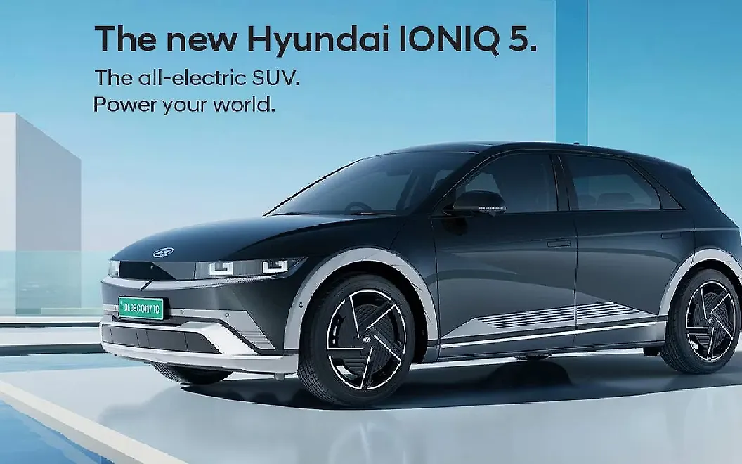 Hyundai Ioniq 5 Front Left View