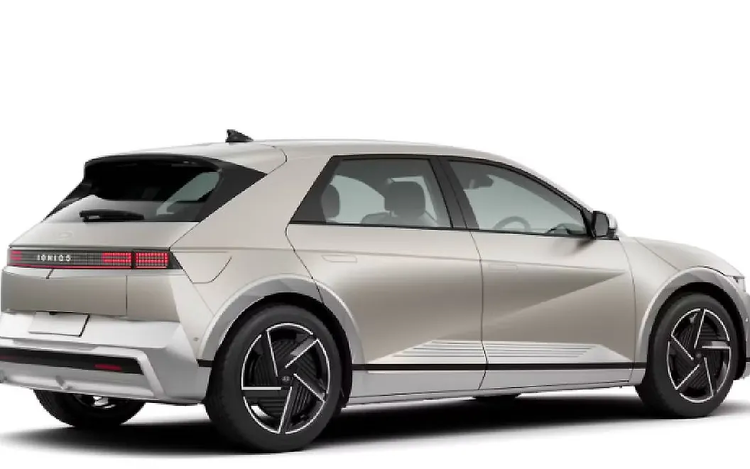 Hyundai Ioniq 5 Rear Left View