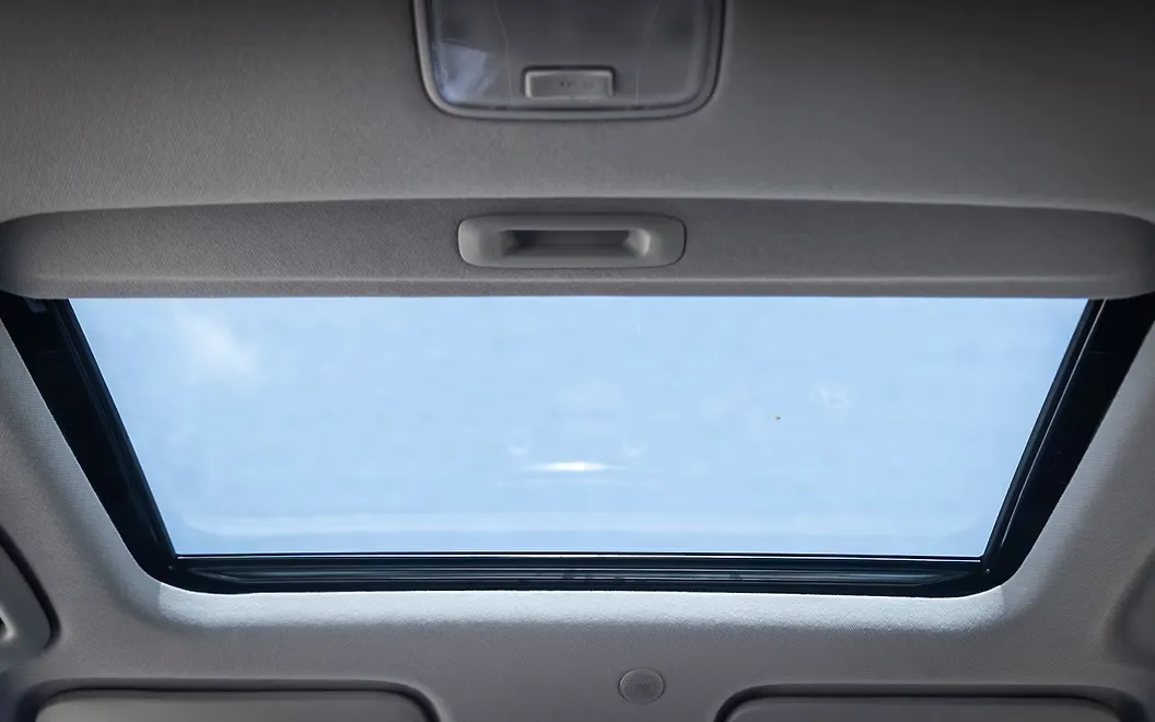 Hyundai Exter Sunroof