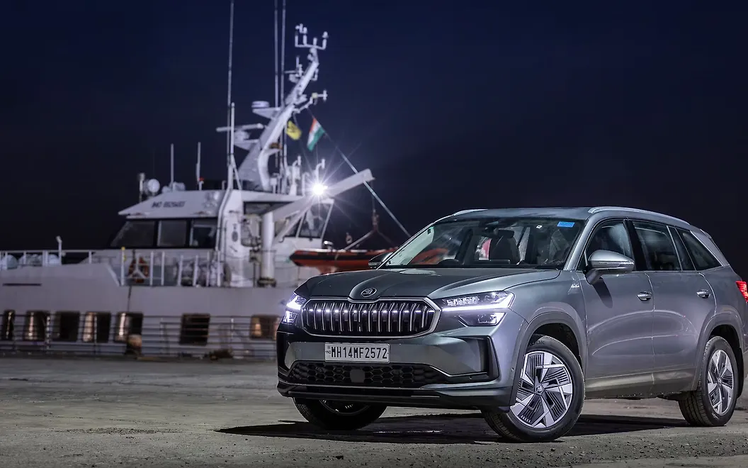 Skoda Kodiaq Front Left View