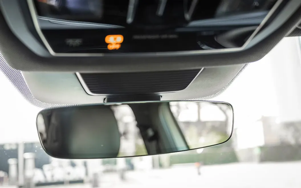 Volkswagen Tayron R-Line Rear View Mirror