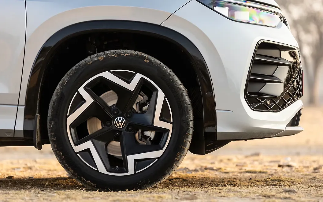 Volkswagen Tayron R-Line Front Wheel