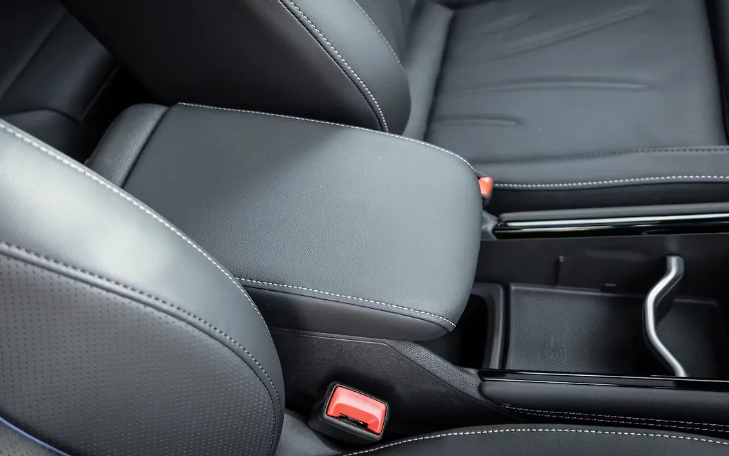 Volkswagen Tayron R-Line Front Arm Rest