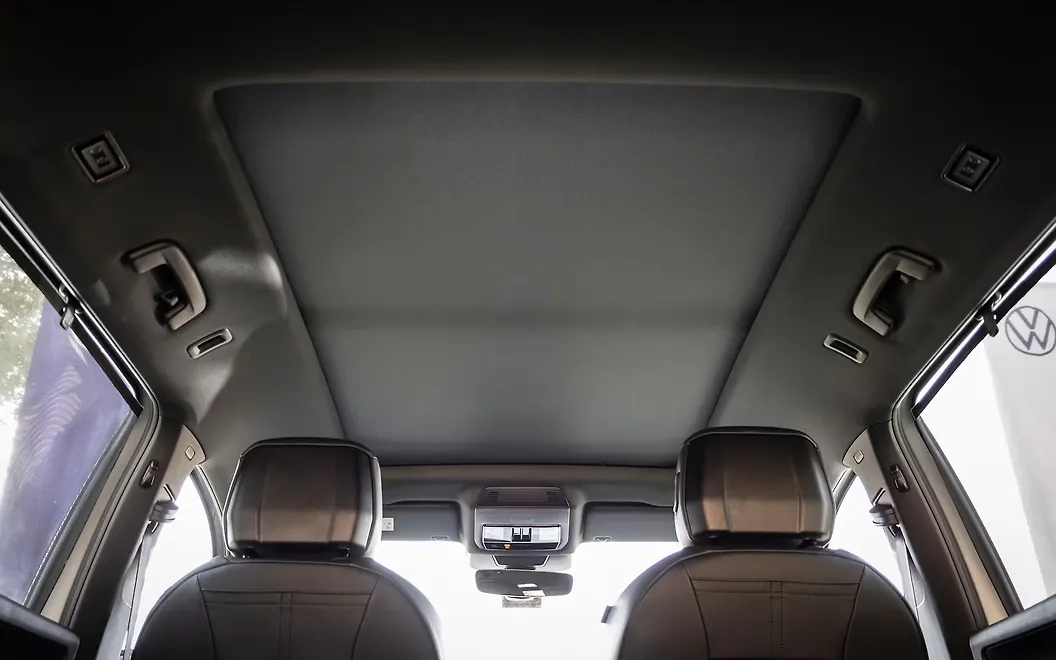 Volkswagen Tayron R-Line Cabin Roof