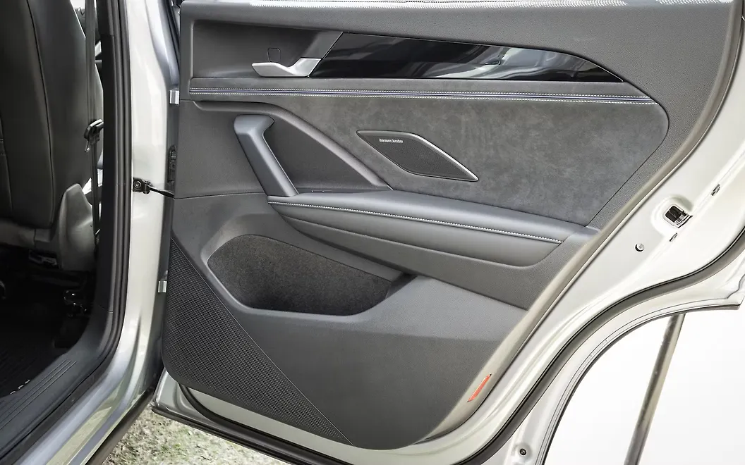 Volkswagen Tayron R-Line Rear Passenger Door